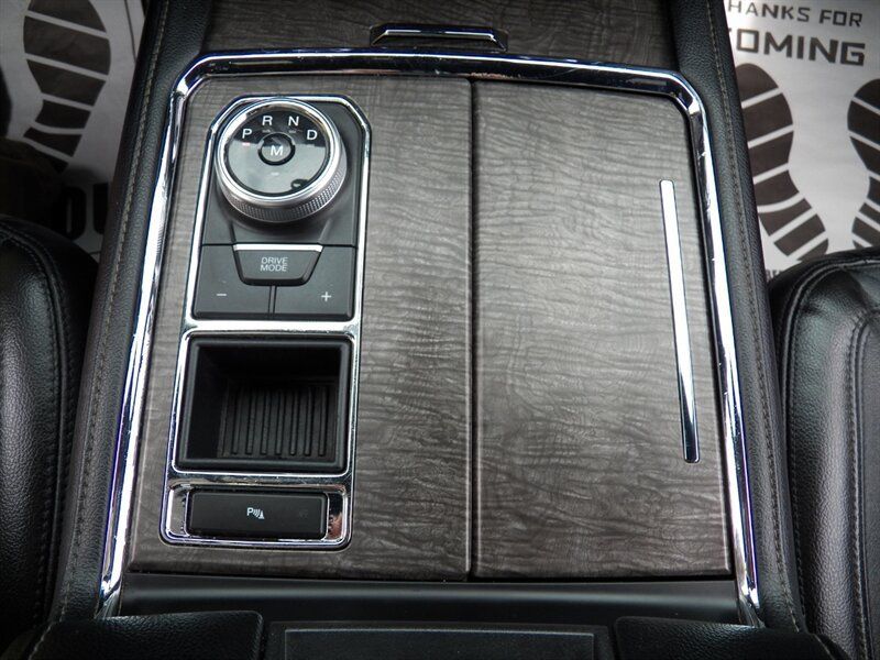 Used 2020 Ford Expedition Limited RWD image 26