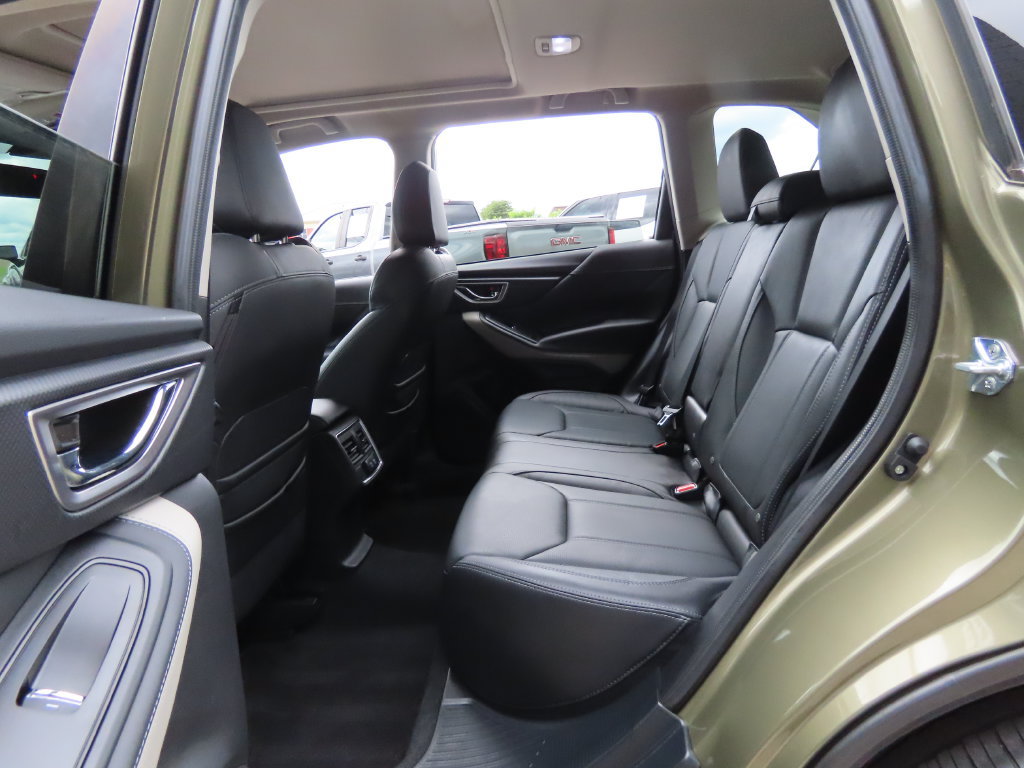 Used 2024 Subaru Forester Limited AWD/4WD image 24