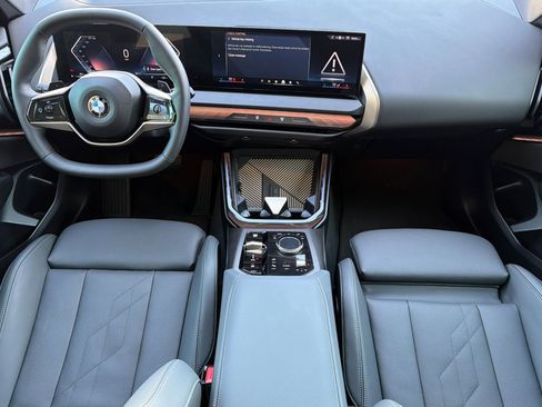 Used 2025 BMW X3 xDrive30i w/ Premium Package AWD/4WD image 17