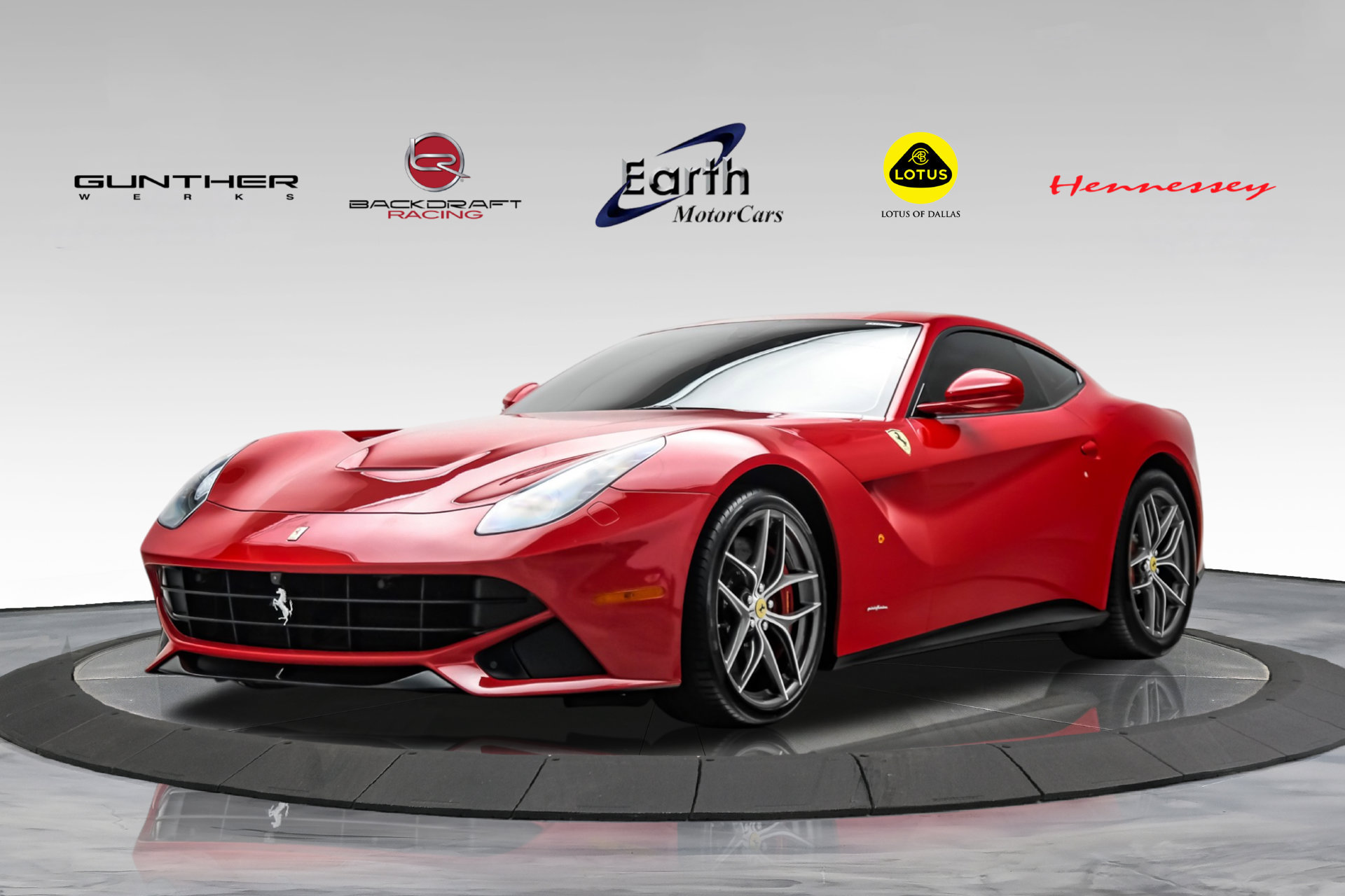 Used 2015 Ferrari F12 Berlinetta RWD image 1