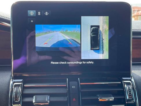 Used 2020 Lincoln Navigator Reserve image 35