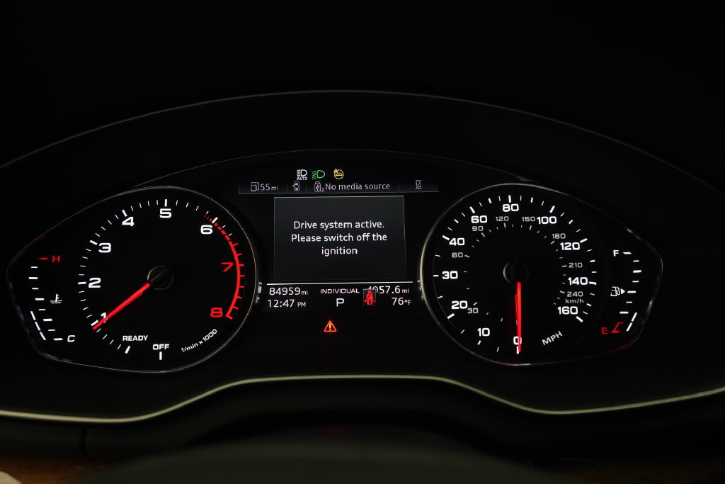 Used 2023 Audi Q5 2.0T Premium AWD/4WD image 6
