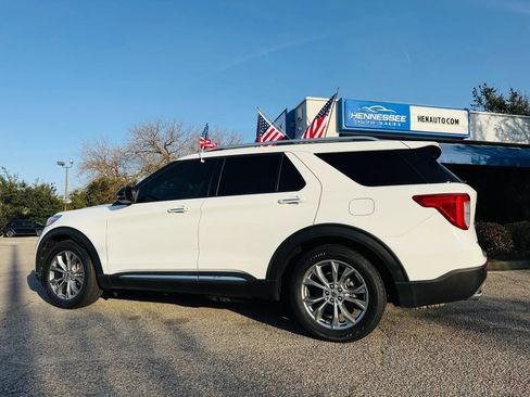 Used 2020 Ford Explorer Limited image 31