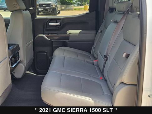 Used 2021 GMC Sierra 1500 SLT AWD/4WD image 17