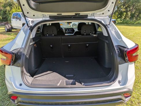 New 2026 Chevrolet Trax LS w/ Driver Confidence Package image 12