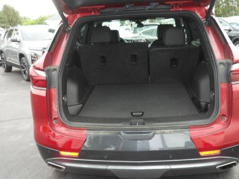 Used 2022 Chevrolet Blazer Premier w/ Enhanced Convenience Package AWD/4WD image 12