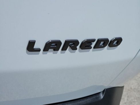 New 2026 Jeep Cherokee Laredo AWD/4WD image 16
