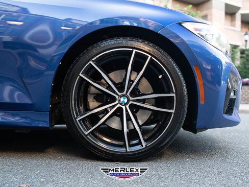 Used 2019 BMW 330i xDrive Sedan w/ M Sport Package image 10