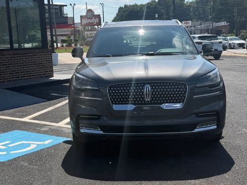 Used 2020 Lincoln Aviator Reserve w/ Equipment Group 201A RWD image 2