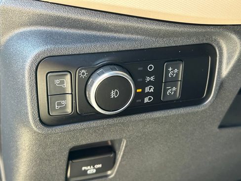 Used 2022 Ford Bronco Wildtrak AWD/4WD image 26