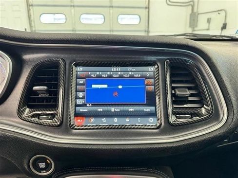 Used 2018 Dodge Challenger R/T Scat Pack w/ Dynamics Package RWD image 24