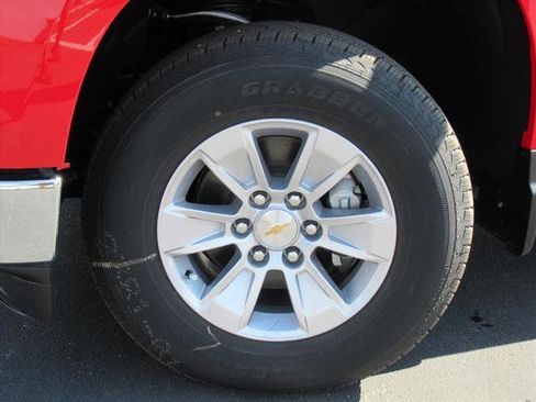 New 2026 Chevrolet Silverado 1500 LT image 8