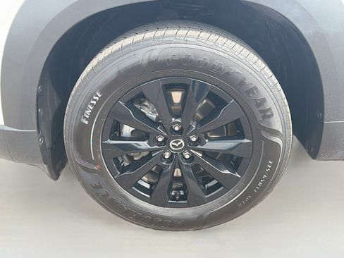 Used 2025 MAZDA CX-50 AWD 2.5 S w/ Premium Package image 11