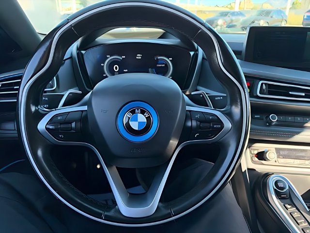 Used 2017 BMW i8 AWD/4WD image 24
