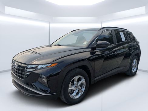 Certified 2024 Hyundai Tucson SEL FWD image 7