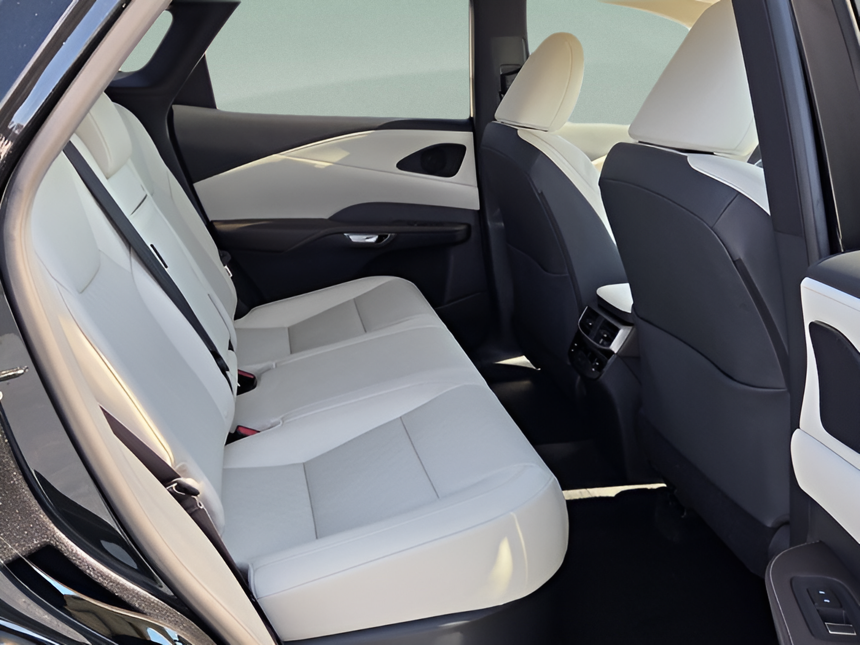 New 2026 Lexus RX 350 FWD image 17