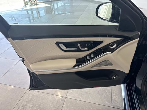 Certified 2026 Mercedes-Benz S 500 4MATIC image 18