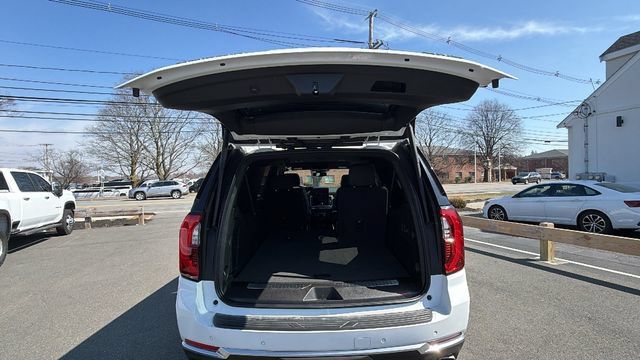 Certified 2025 GMC Yukon XL Denali AWD/4WD image 10