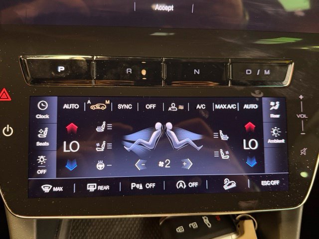 Used 2025 Maserati Grecale Modena AWD/4WD image 21