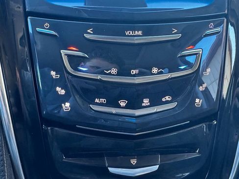 Used 2016 Cadillac Escalade ESV Premium AWD/4WD image 21