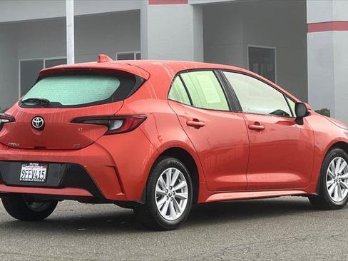 Certified 2023 Toyota Corolla SE image 2