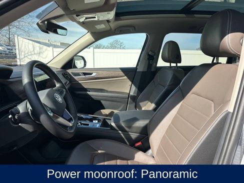 Used 2025 Volkswagen Atlas SEL image 10
