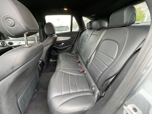 Used 2022 Mercedes-Benz GLC 300 w/ Premium Package Lite image 26