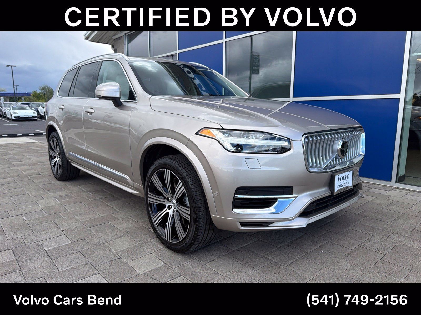Used 2025 Volvo XC90 T8 Plus w/ Protection Package Premier AWD/4WD image 2