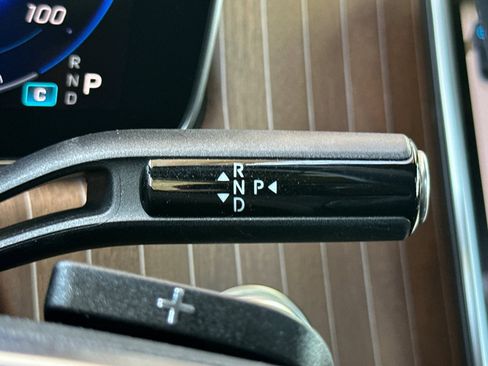 Certified 2023 Mercedes-Benz EQE 500 4MATIC SUV image 17