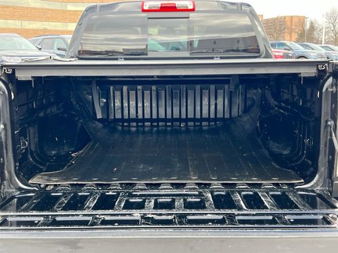 Used 2019 GMC Canyon SLE w/ Elevation Edition image 34