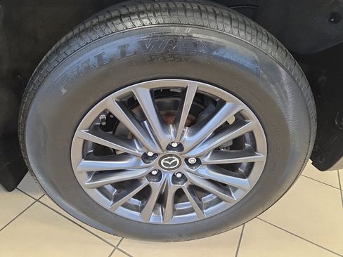 Used 2020 MAZDA CX-5 Touring image 10