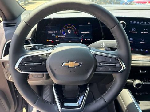 New 2026 Chevrolet Tahoe Premier w/ Sun And Tow Package AWD/4WD image 25