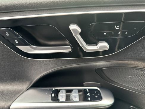 Used 2023 Mercedes-Benz C 300 Sedan image 10