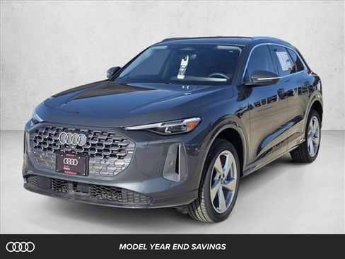 New 2025 Audi Q5 Premium Plus image 1