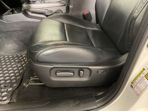 Used 2020 Toyota Tacoma TRD Sport image 20