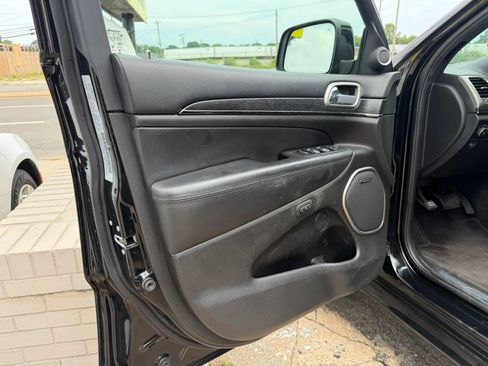Used 2018 Jeep Grand Cherokee High Altitude AWD/4WD image 21