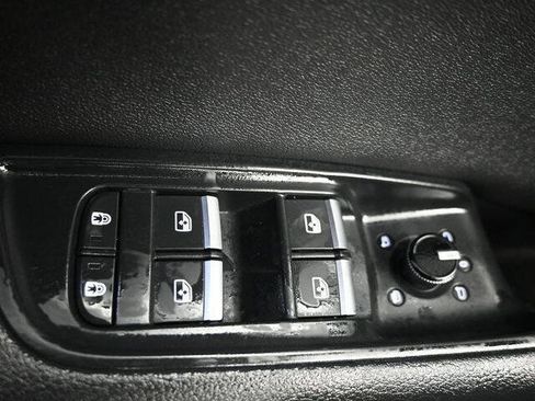 Used 2019 Audi Q8 Premium w/ Convenience Package image 26