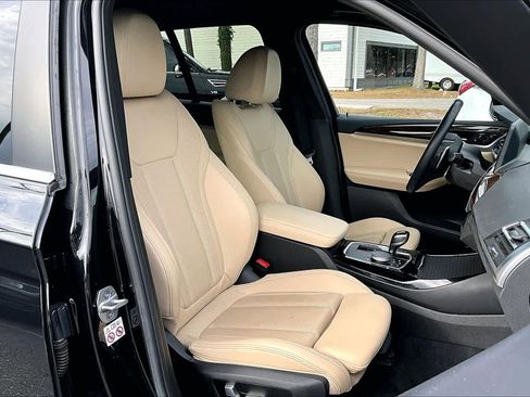 Certified 2023 BMW X3 xDrive30i w/ Premium Package w/ZPA image 9