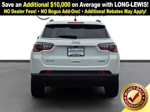 Used 2024 Jeep Compass Latitude image 5