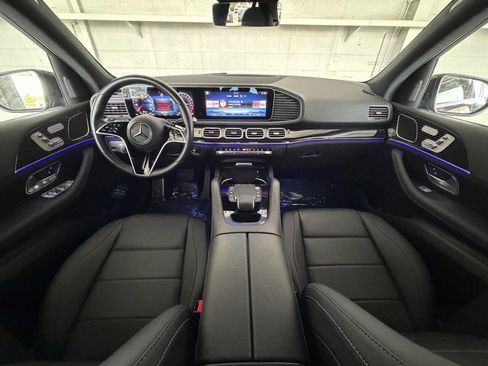 Used 2025 Mercedes-Benz GLE 450e 4MATIC image 24