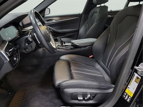 Used 2023 BMW 540i xDrive image 13