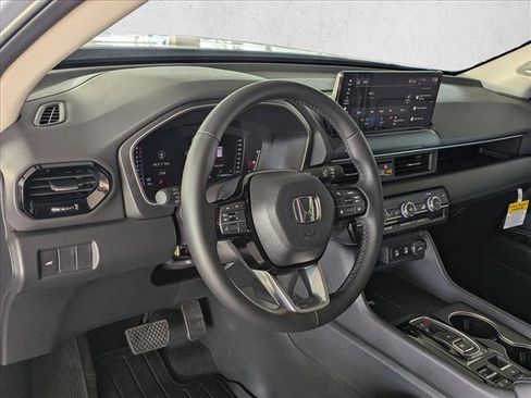 New 2026 Honda Pilot Touring image 3