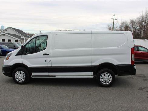Used 2024 Ford Transit 250 Low Roof w/ Exterior Upgrade Package image 5