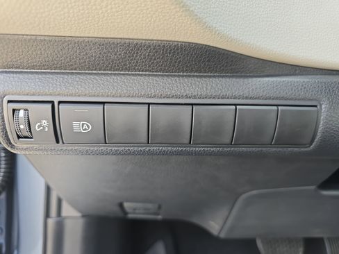 Used 2026 Toyota Corolla LE image 28