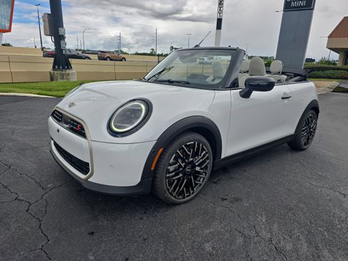 New 2026 MINI Cooper S image 7