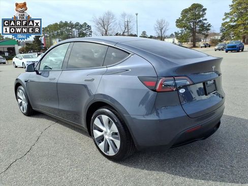 Used 2023 Tesla Model Y Long Range image 3