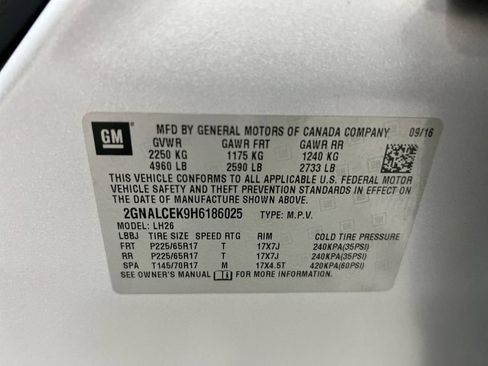Used 2017 Chevrolet Equinox LT w/ Convenience Package FWD image 27