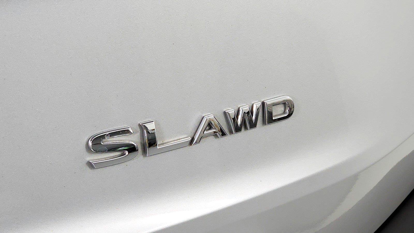 Used 2022 Nissan Rogue SL AWD/4WD image 25
