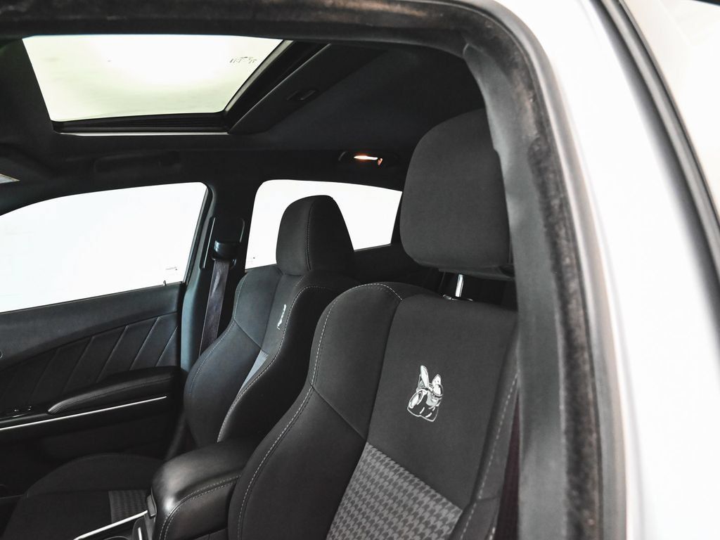 Used 2021 Dodge Charger Scat Pack RWD image 32