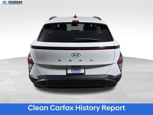 Certified 2025 Hyundai Kona SEL FWD image 4
